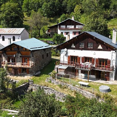 Le Chalet De Flo Seez Exterior photo